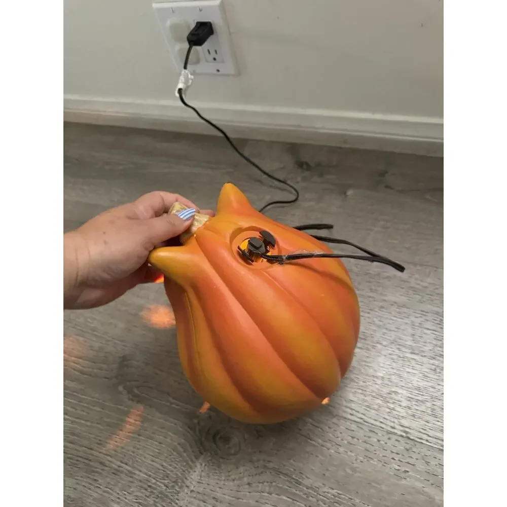 RARE 9.5” Halloween Plastic Blow Mold Owl Jack 'O Lantern - Tested & WORKS